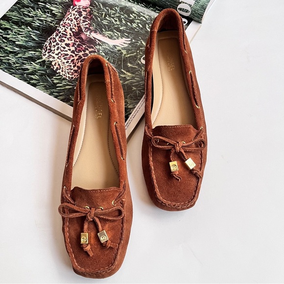 Michael Kors Amber Brown Suede Moccasin Square Toe Women’s Loafer Size 7.5 - Picture 1 of 13